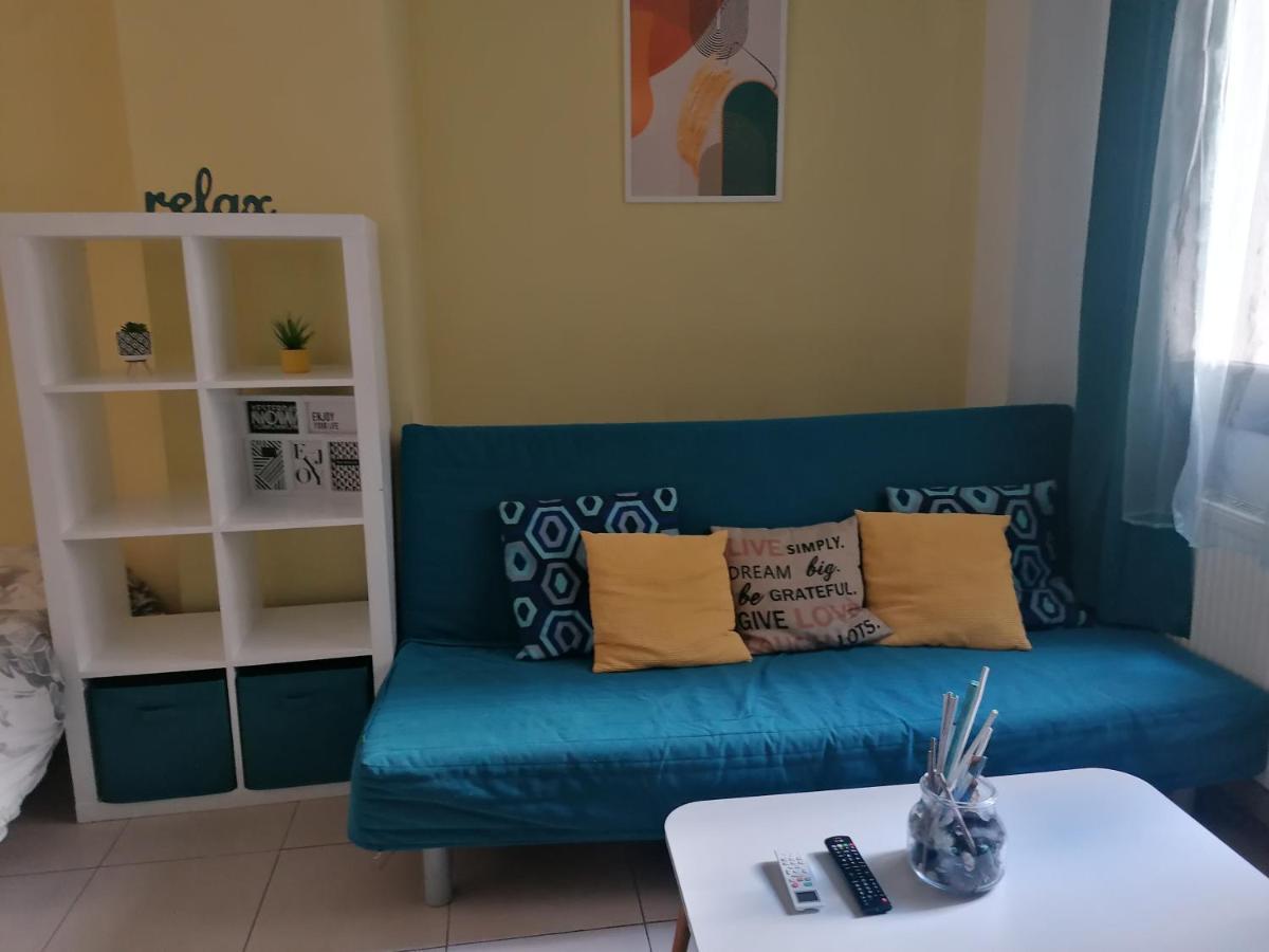 Central Modern Studio Салоники Экстерьер фото